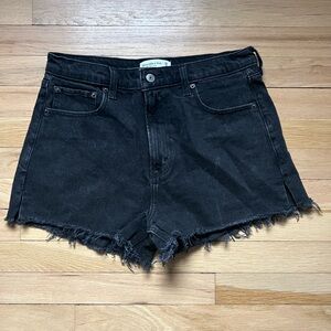 A&F mom shorts